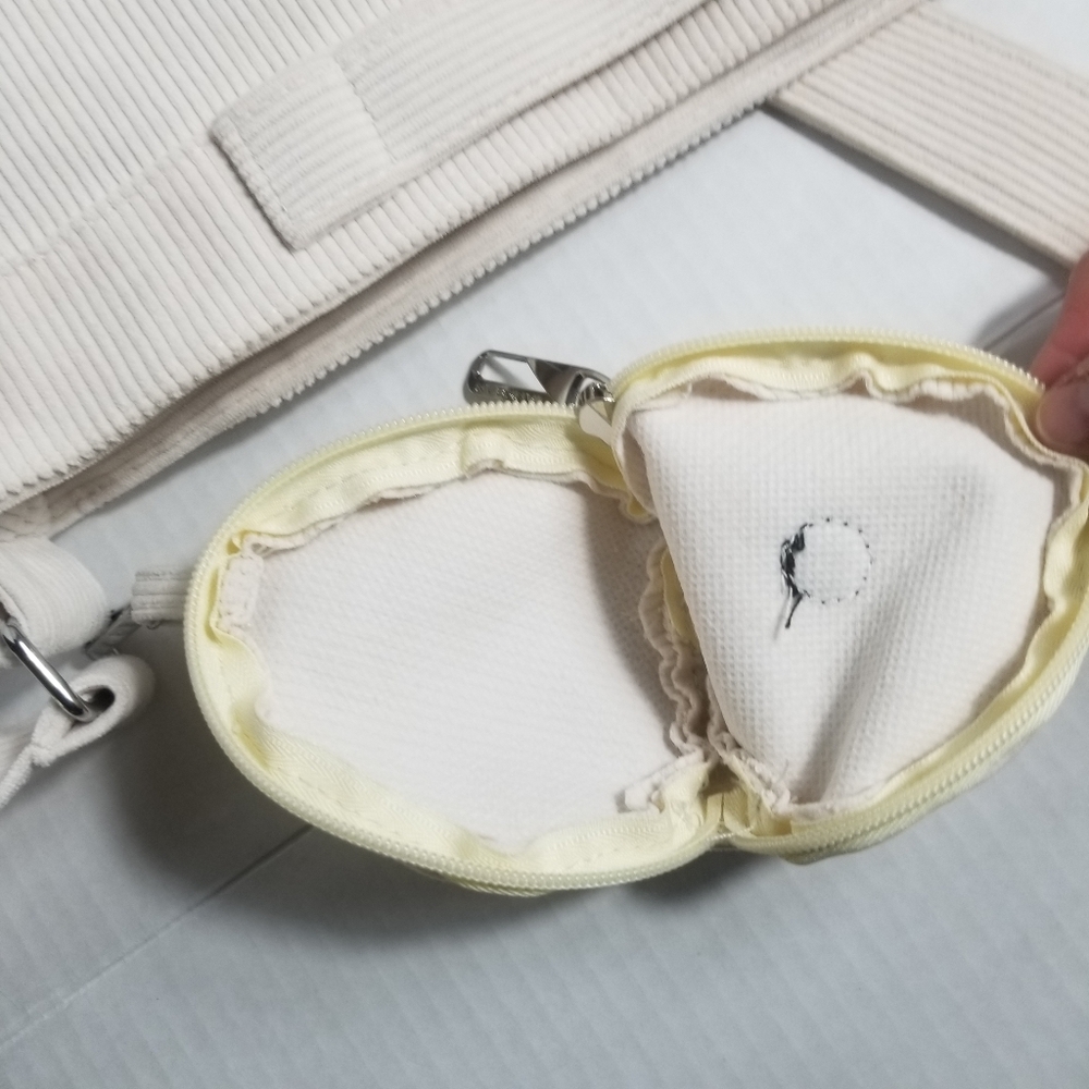 NWOT FASHION INSTINCT CREAMY WHITE CROSSBODY PURSE WITH CORD CASE - Picture 10 of 11